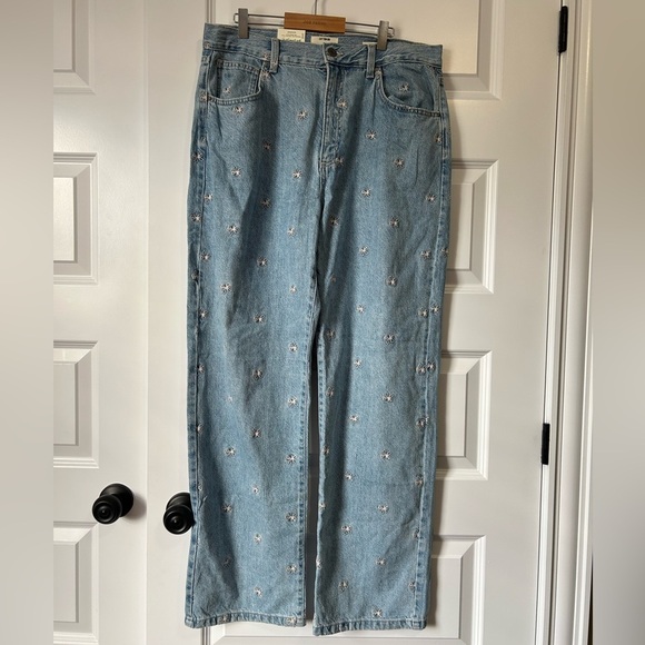 Cotton On Embroidered Jeans Loose High Rise Straight Leg - Picture 11 of 12